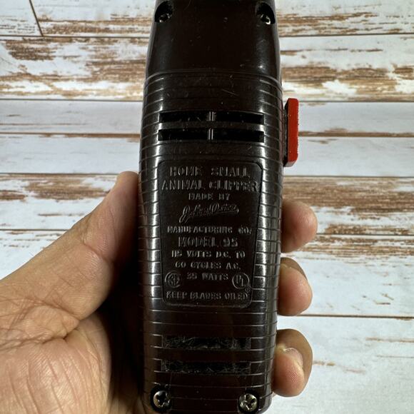 Oster Home Small Animal Clipper – Model 95 – Grooming Tool – Used - Picture 5 of 9